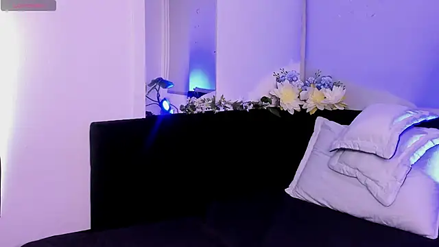 Zamantta's cam snapshot