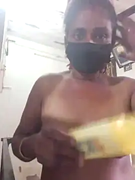 aunty_sumy live sex cam