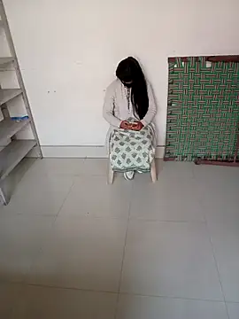 Sunita-collage's cam snapshot