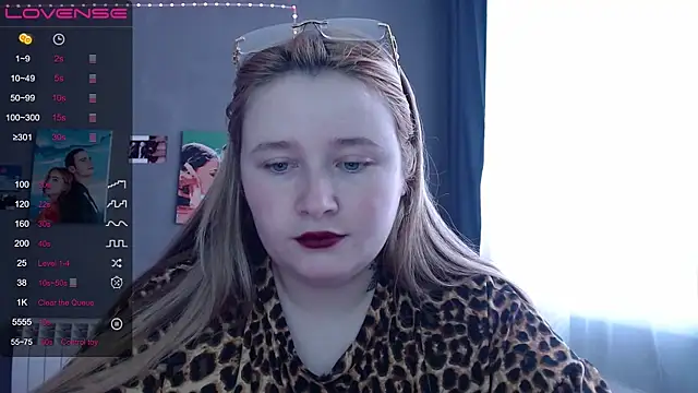 Light_Luna's cam snapshot