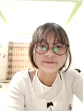 linda_bae00's cam snapshot