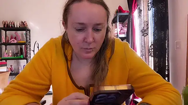 kisicaxx's cam snapshot