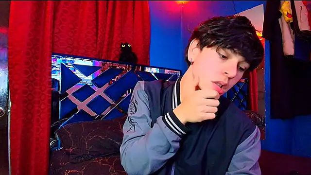 Luke_Howland live sex cam