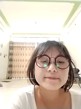 linda_bae00's cam snapshot