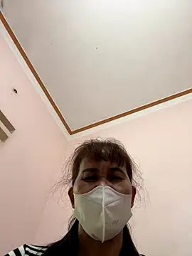 Tinaa_112's cam snapshot