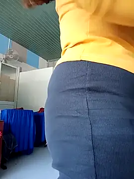 Ana-love2025's cam snapshot