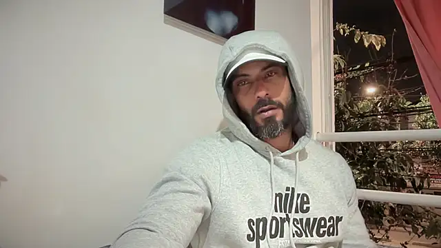 romeolovedark live sex cam