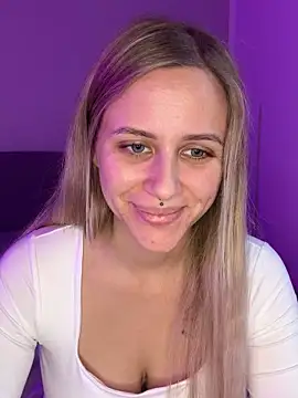 lunawolf21 live sex cam