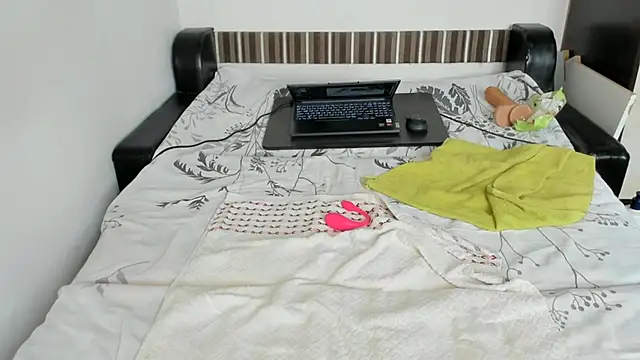 sweet-tinqerbell live sex cam