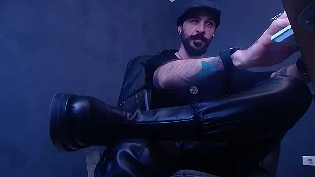 AxelColton live sex cam