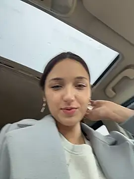 DollyTall live sex cam