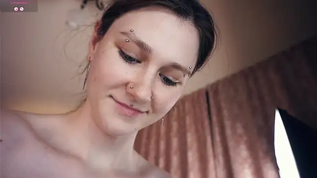 MoiraHavins's cam snapshot