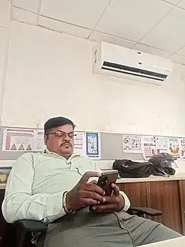 Desi_Lodo_Gujju_Boy live sex cam