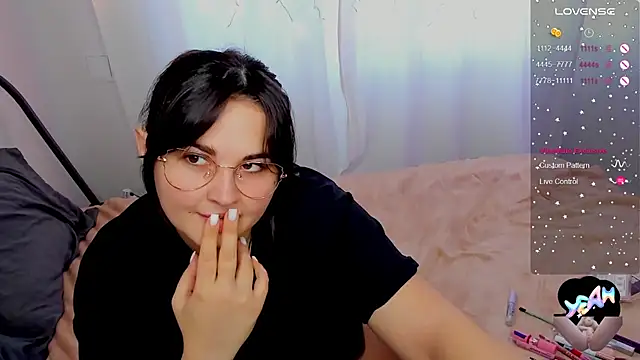 Talla_a live sex cam