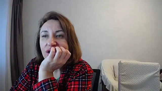 DonnaMagdalena live sex cam