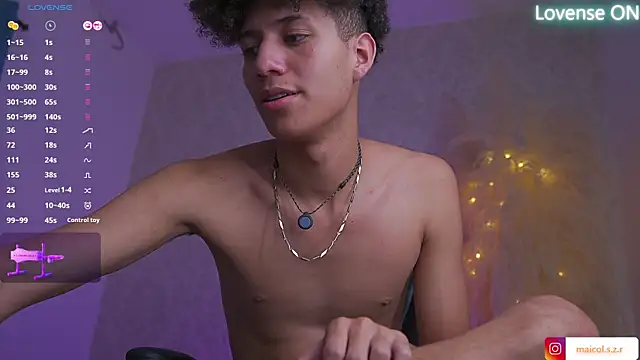 Afro_god_ live sex cam