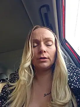 Bondgirl_013 live sex cam