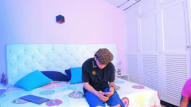 Zaira_Angel live sex cam