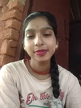 Yatiksha_Beby live sex cam