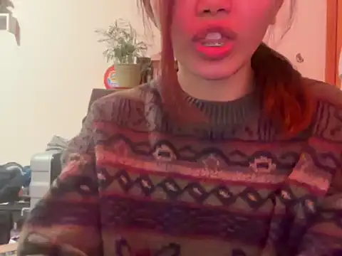 tinydaisy21's cam snapshot