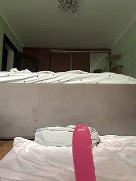 aurora_pink_'s cam snapshot