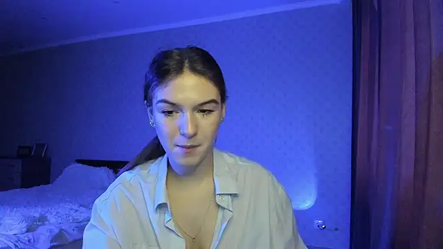 luna_lust_212's cam snapshot