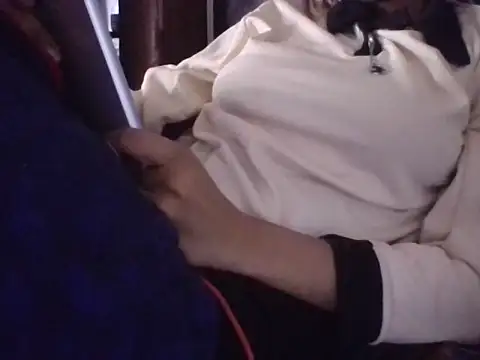 AKANSHA_7's cam snapshot