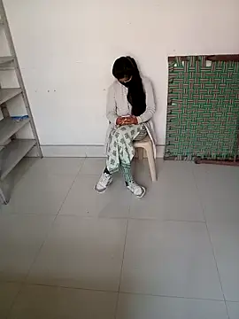 Sunita-collage's cam snapshot