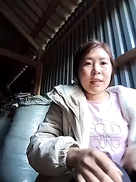 Lolomty's cam snapshot