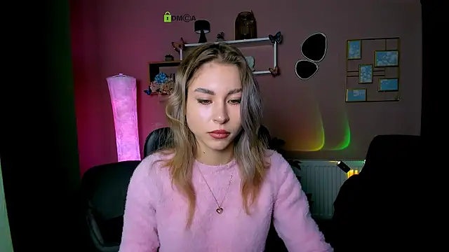 charlie_bonsie's cam snapshot