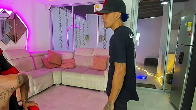 Houseofwarrios's cam snapshot