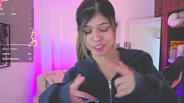 NATAASHA___'s cam snapshot