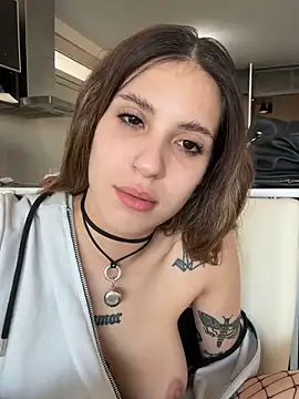 Lolykush's cam snapshot