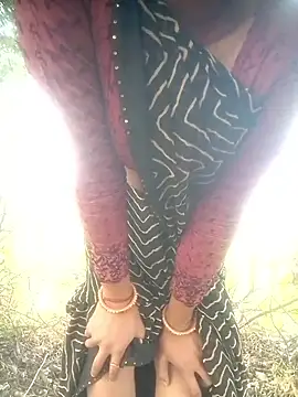 Diksha_For_You's cam snapshot