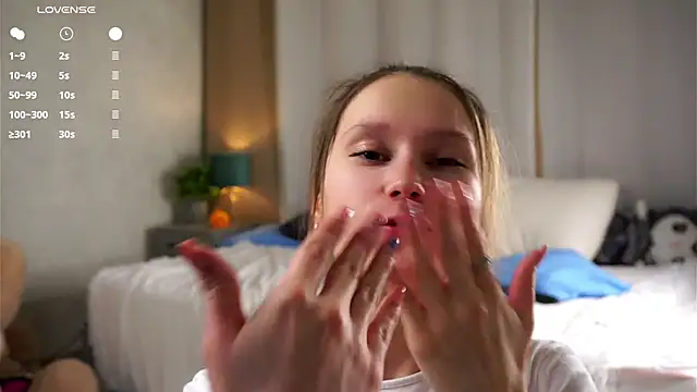 MelaniSeiver's cam snapshot