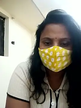 Shikha-mehra7's cam snapshot