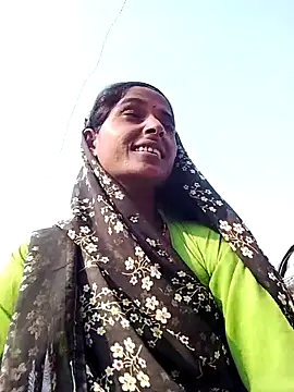 Hot_reshmaji's cam snapshot