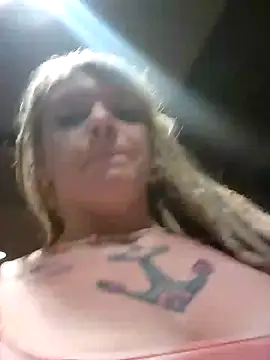 Horny_hippie's cam snapshot