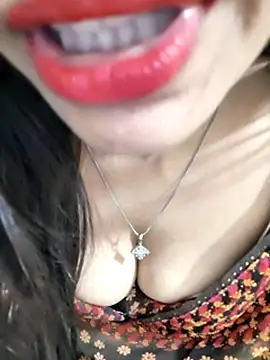 Shalu_G's cam snapshot