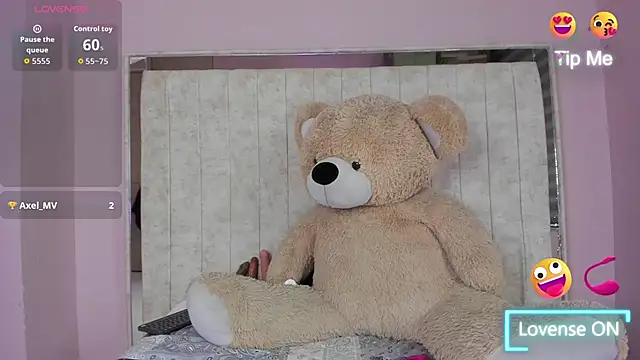 Nezuko_16's cam snapshot