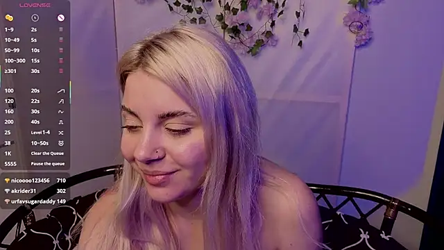 BlissBoardley's cam snapshot