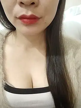 Girl_Shy2000's cam snapshot