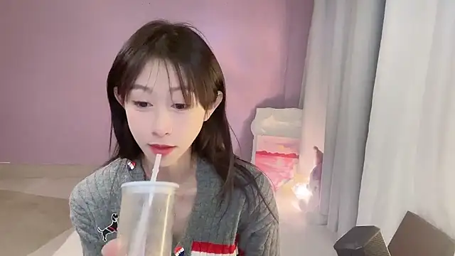 ai-ai-mi's cam snapshot