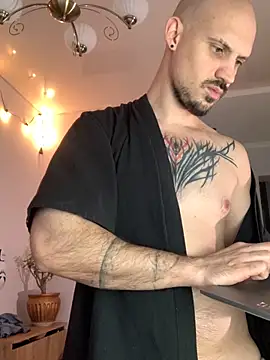 AssHunter4k's cam snapshot