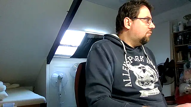 rdewaard81's cam snapshot