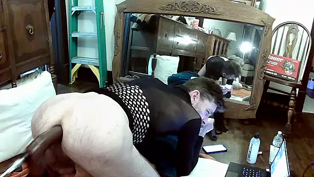 MaxJr8008's cam snapshot