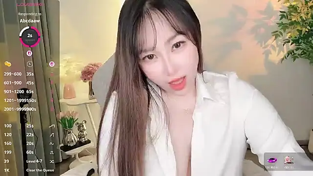 Liz-nn's cam snapshot