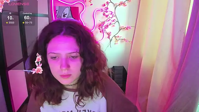 Anora_Miller's cam snapshot