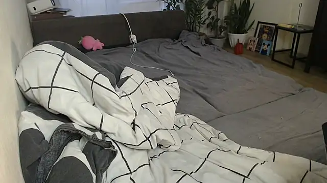 More_for_Jen's cam snapshot