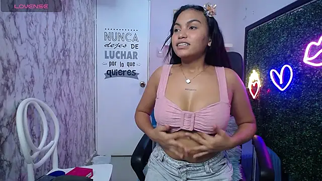 valeria_martinez19 live sex cam